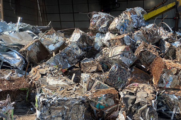 Bundle of Light Scrap supplied for melting companies - material photo 1